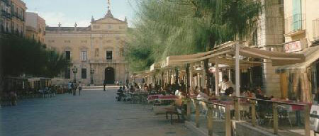 Tarragona City Guide